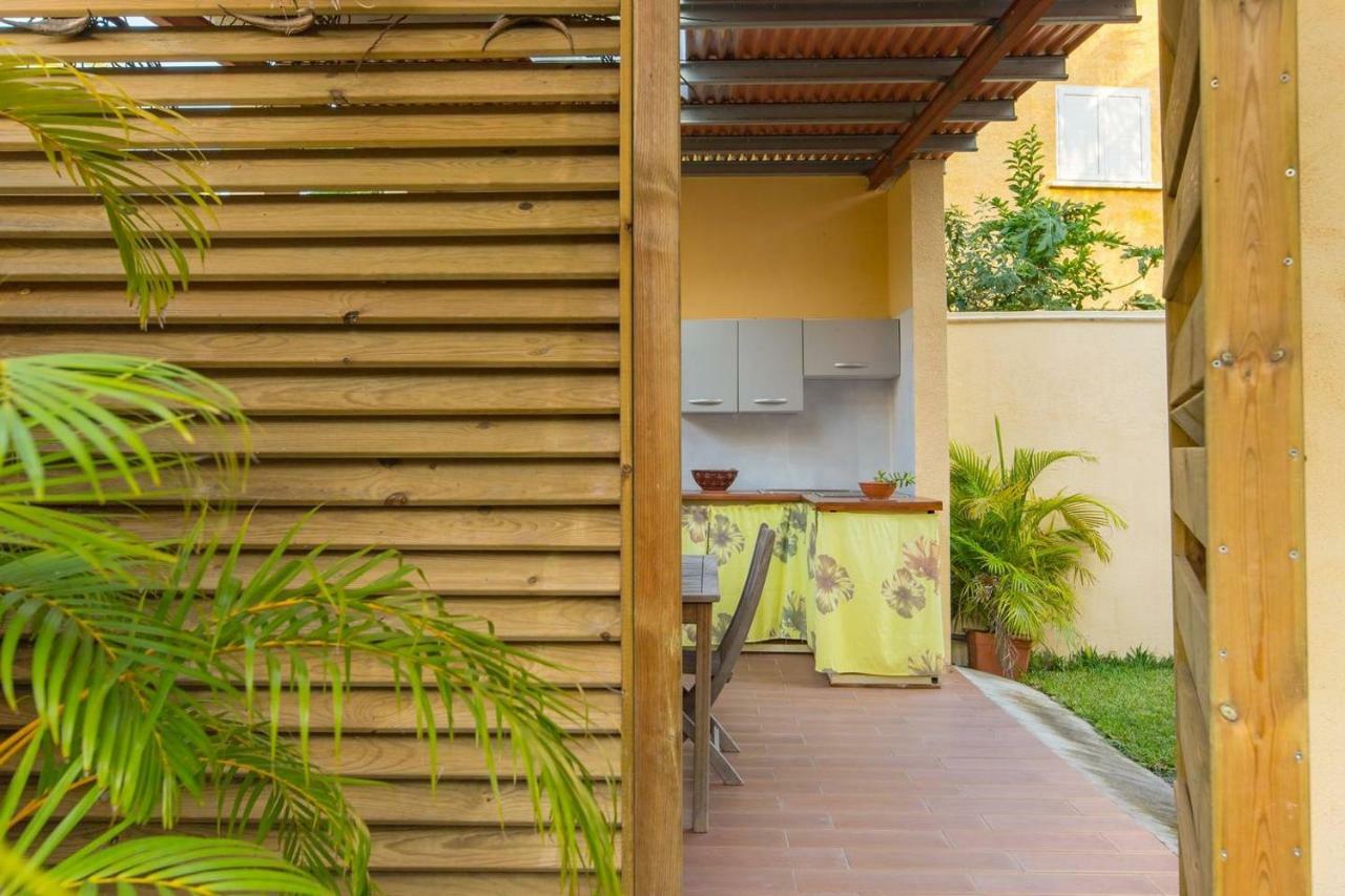 La Kaz à l'Étang - Votre Location de Vacances à l'Île de La Réunion Saint-Louis Exterior foto